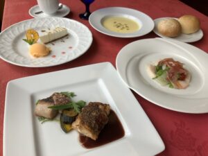 ラレーヌアリスのランチ